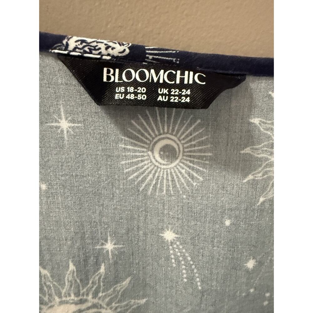 Bloomchic Celestial Tunic Blouse Size 18/20 Navy Boho Peasant Whimsigoth Witchy - Picture 2 of 8